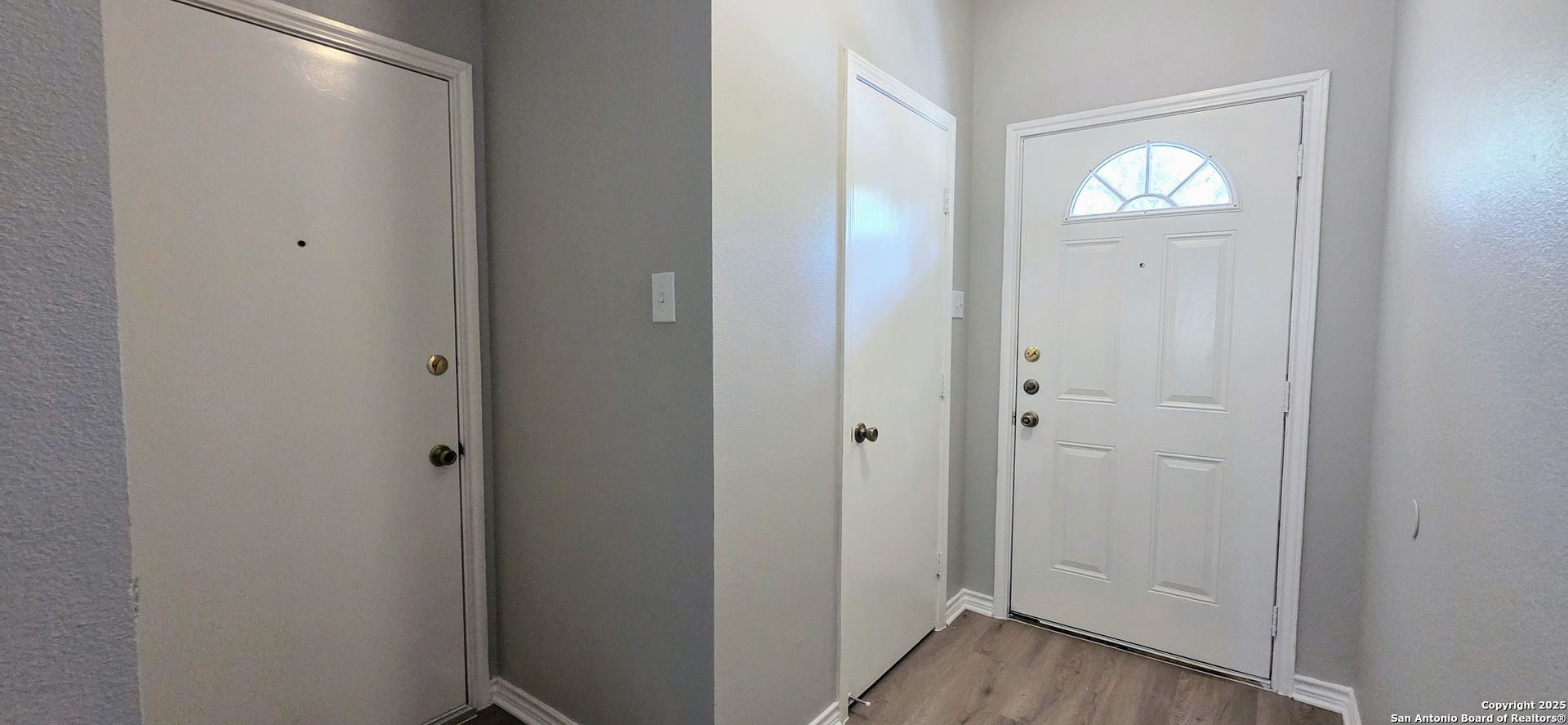 7814 Kingsbury Wood, #2, San Antonio, TX 78240