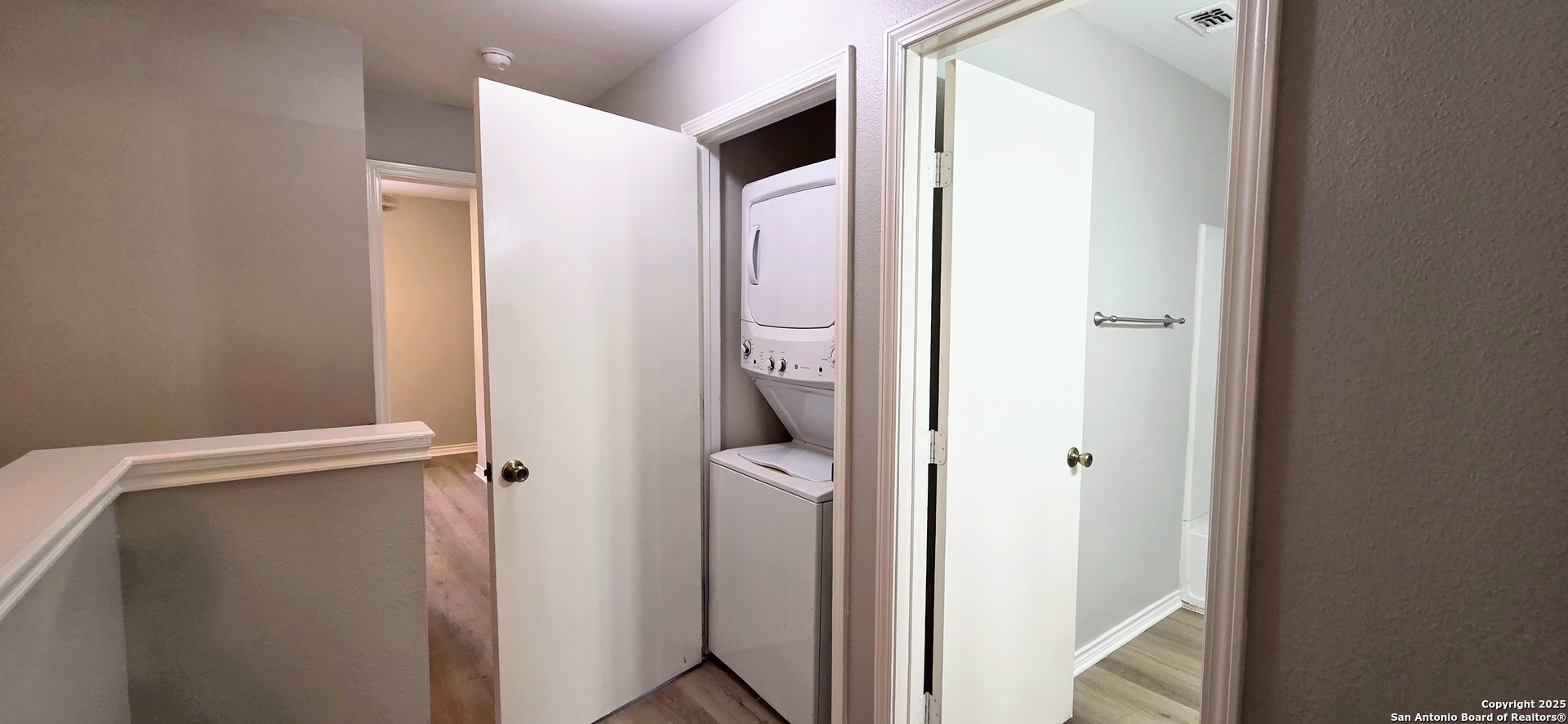 7814 Kingsbury Wood, #2, San Antonio, TX 78240