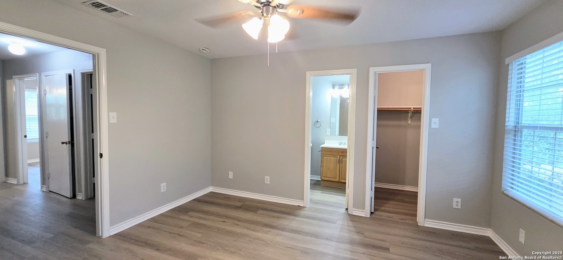 7814 Kingsbury Wood, #2, San Antonio, TX 78240