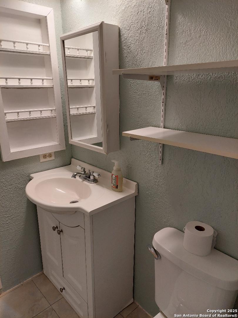 Main Bathroom