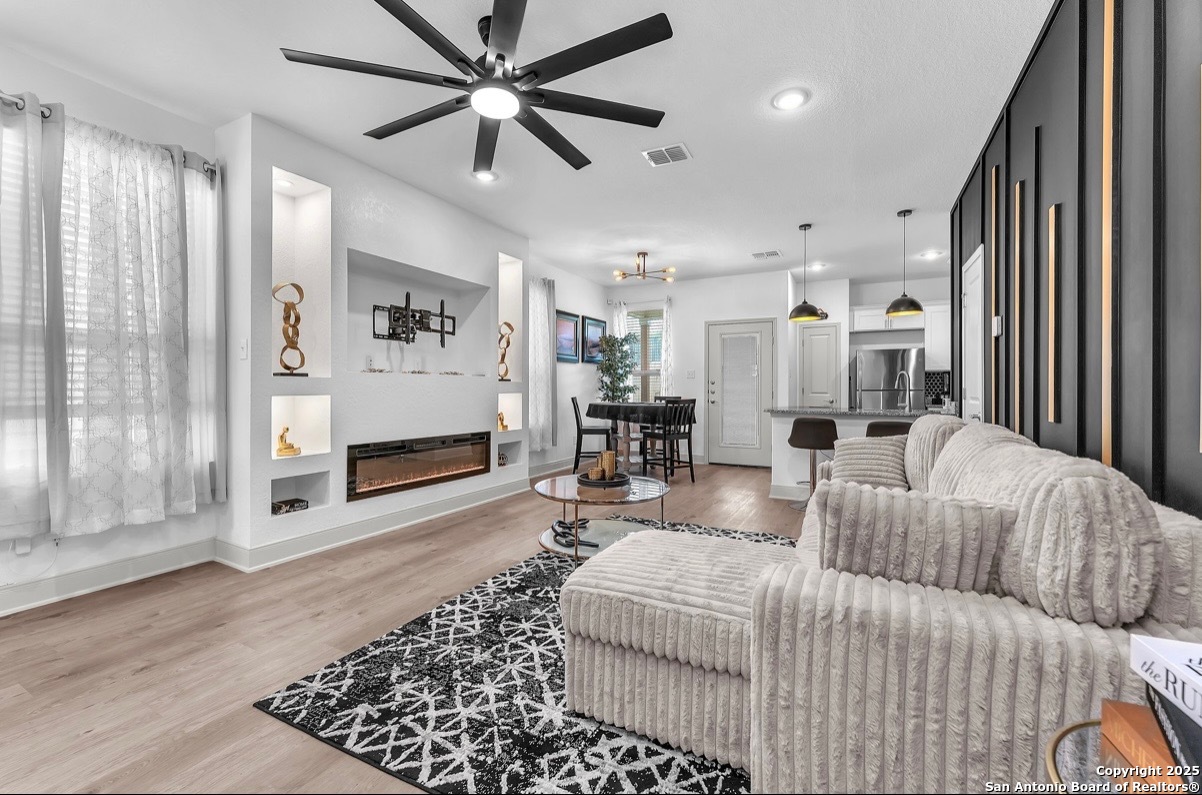 7552 BRIARWOOD PASS, #101, San Antonio, TX 78252