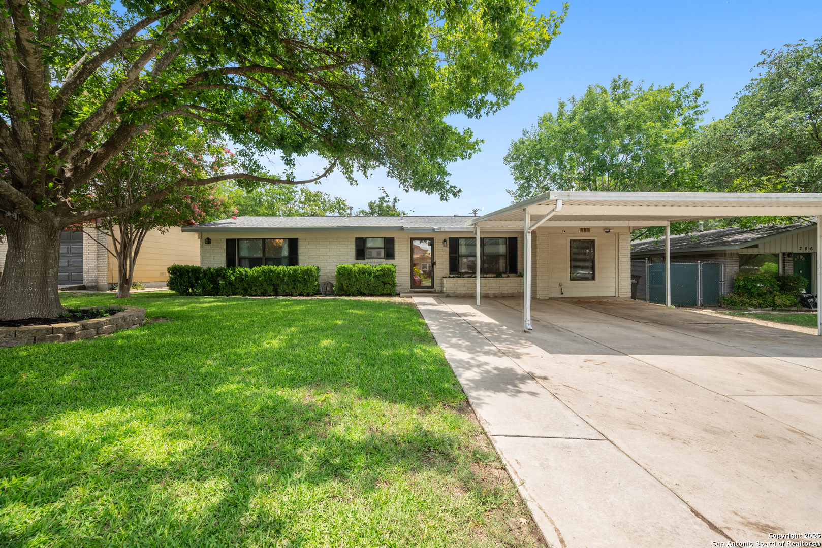 Photo 1 of Single family home for sale at 270 Goodhue Ave, San Antonio, TX 78218 | MLS# 1878651 | Listing updated on 2025-09-01