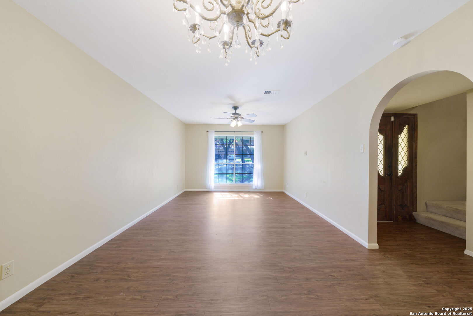 5422 Plantation Dr, San Antonio, TX 78230