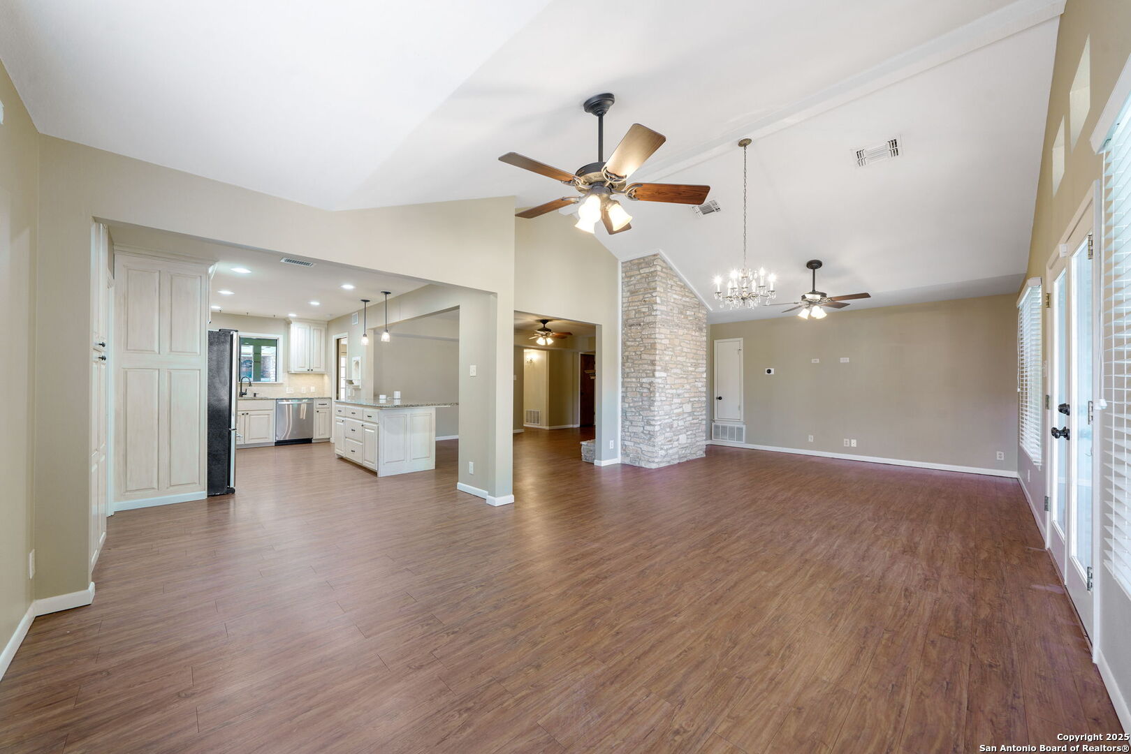 5422 Plantation Dr, San Antonio, TX 78230