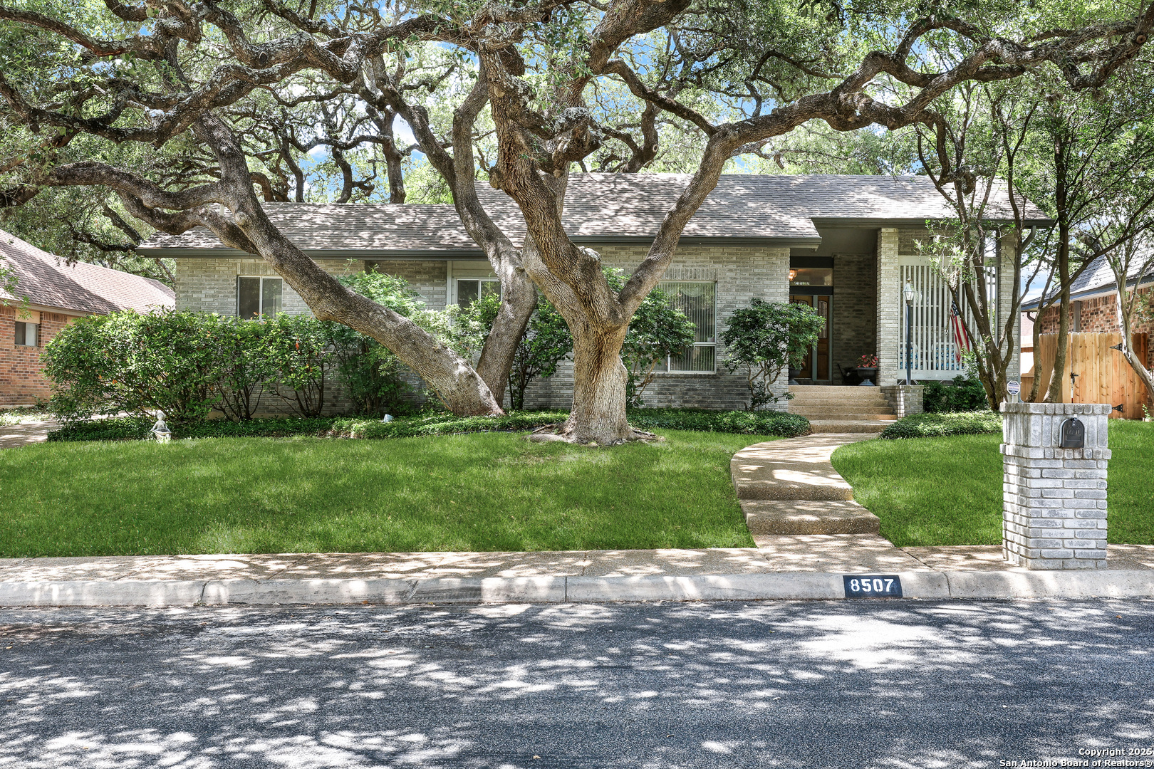 Homes for sale in San Antonio, TX | 8507 Chesham, San Antonio, TX 78254 | MLS# 1879789