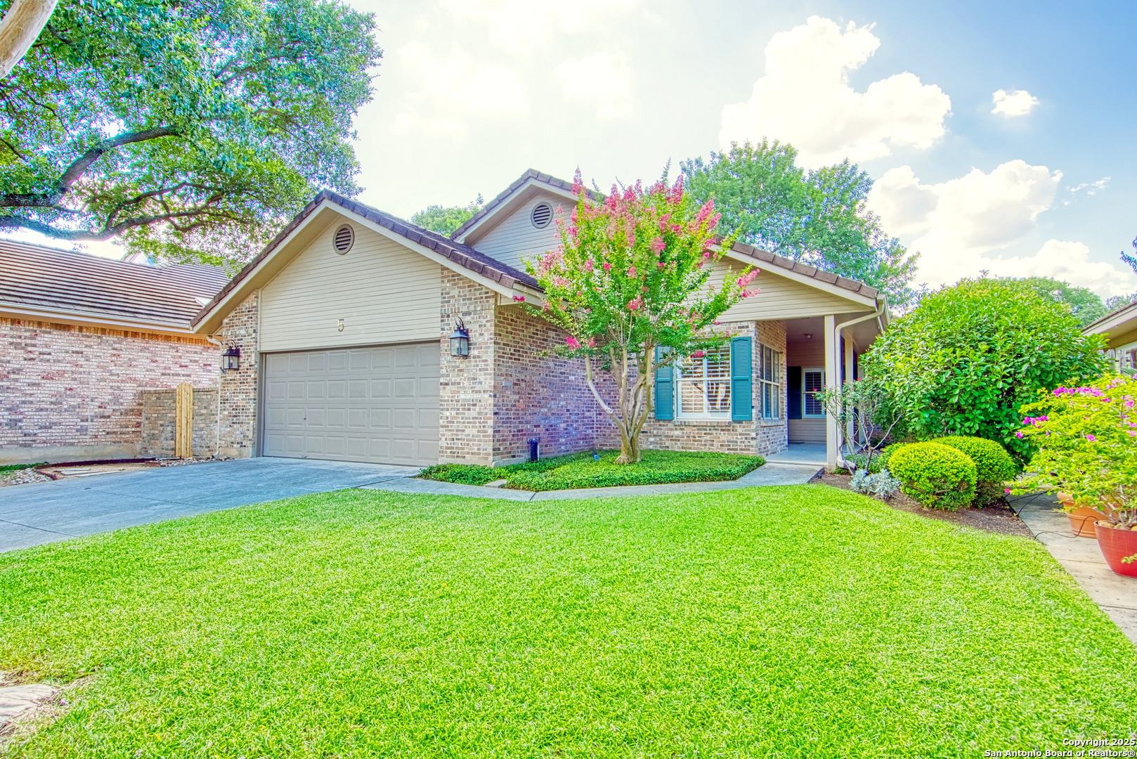 Homes for sale in San Antonio, TX | 5 Bridlington, San Antonio, TX 78218 | MLS# 1879853