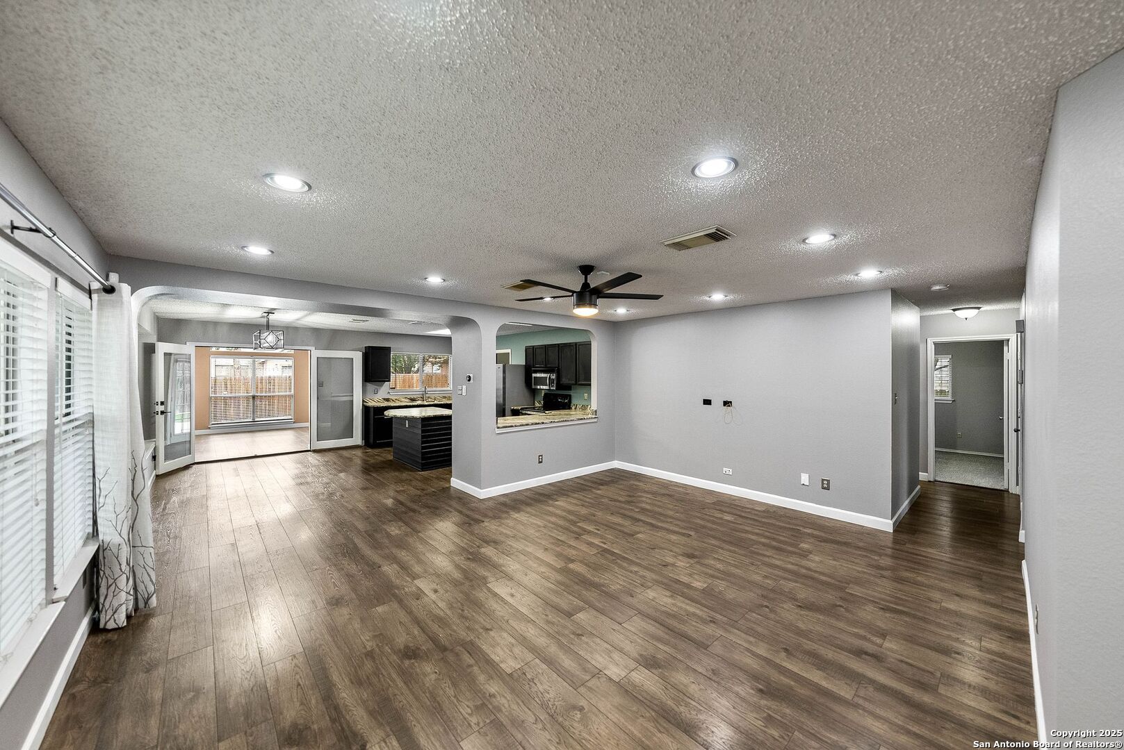 4703 Cypress Mill,San Antonio, TX 78247