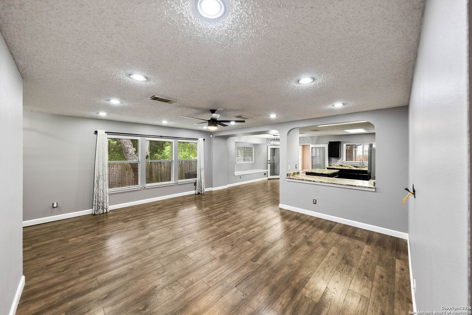 4703 Cypress Mill,San Antonio, TX 78247