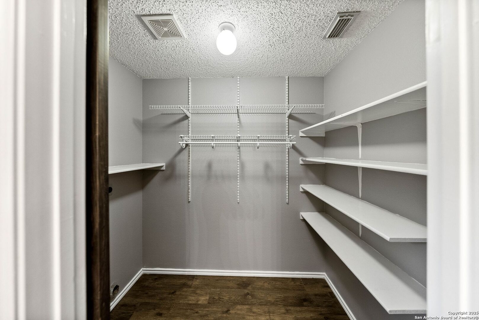 4703 Cypress Mill,San Antonio, TX 78247