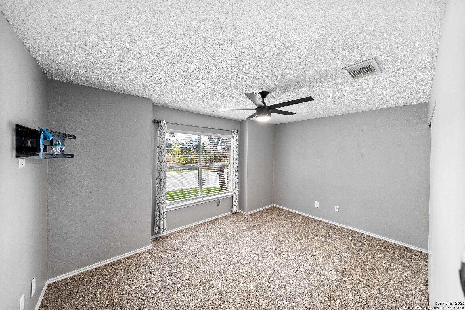 4703 Cypress Mill,San Antonio, TX 78247