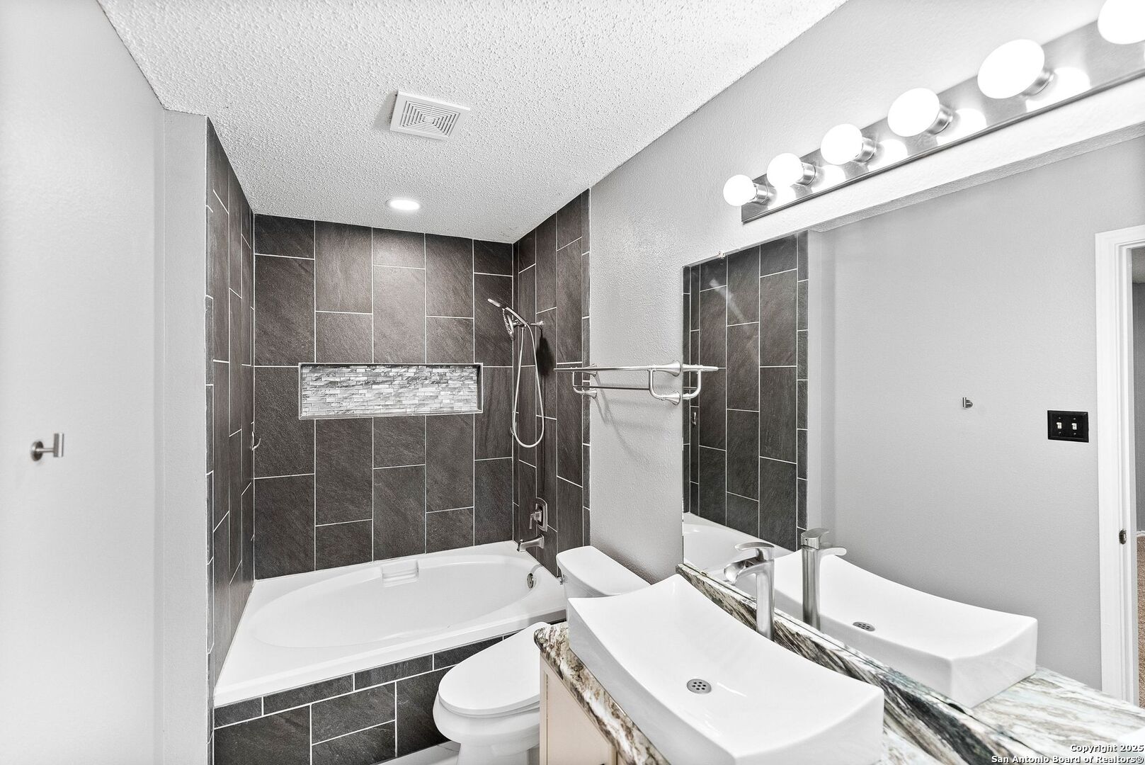 4703 Cypress Mill,San Antonio, TX 78247