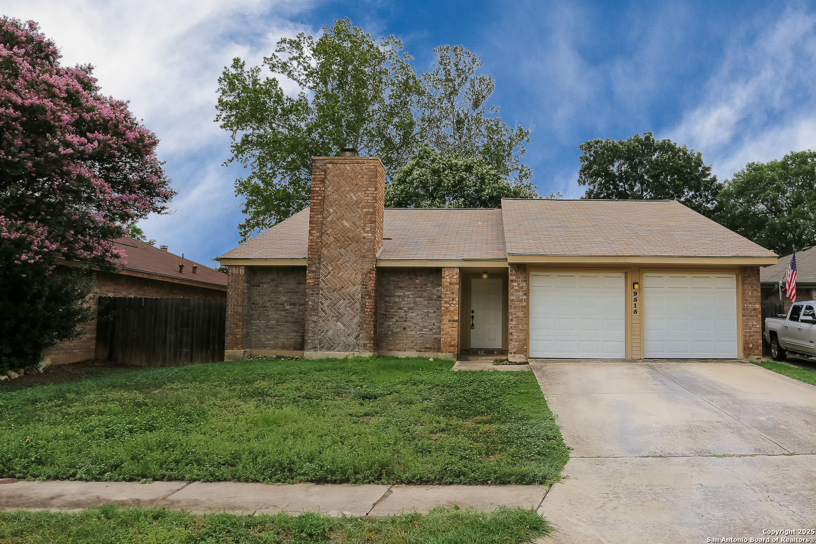 9515 WOODLAND HLS, San Antonio, TX 78250