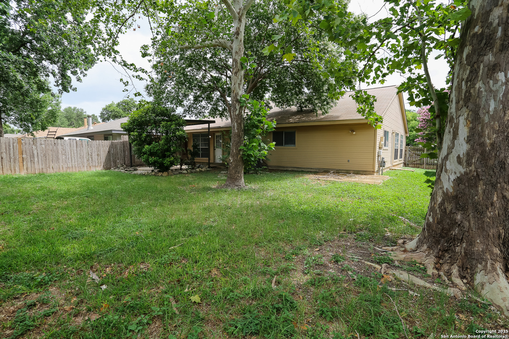 9515 WOODLAND HLS, San Antonio, TX 78250