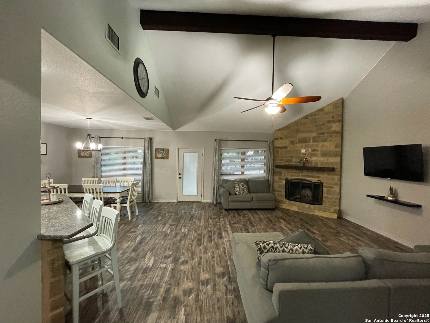 1243 MORNING GLORY LN, Adkins, TX 78101