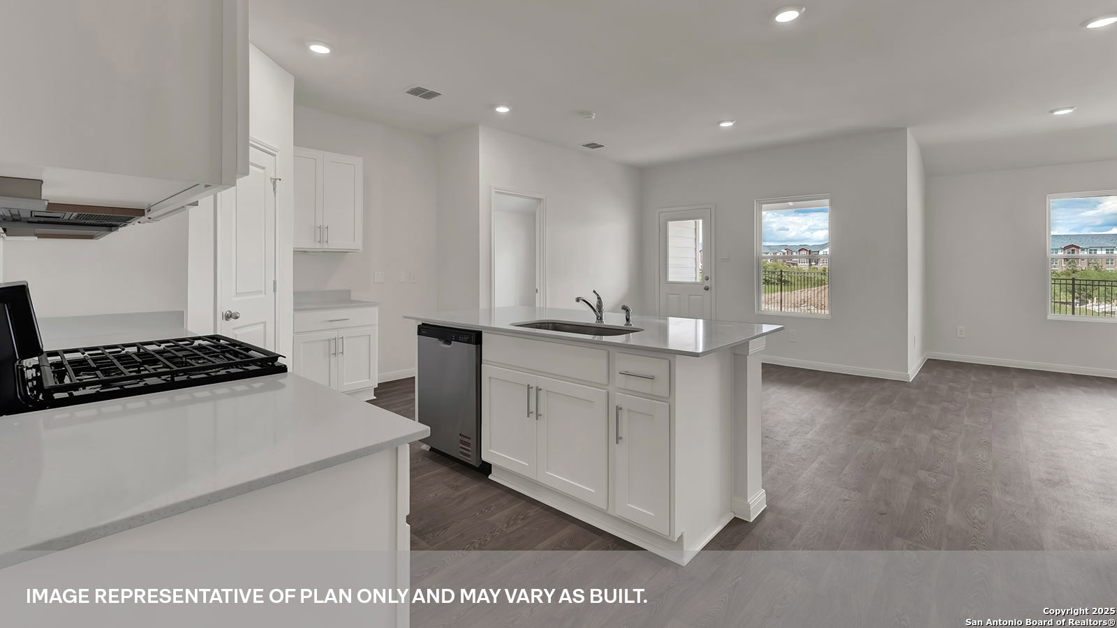121 SOUTH PLAINS ROAD, San Marcos, TX 78666