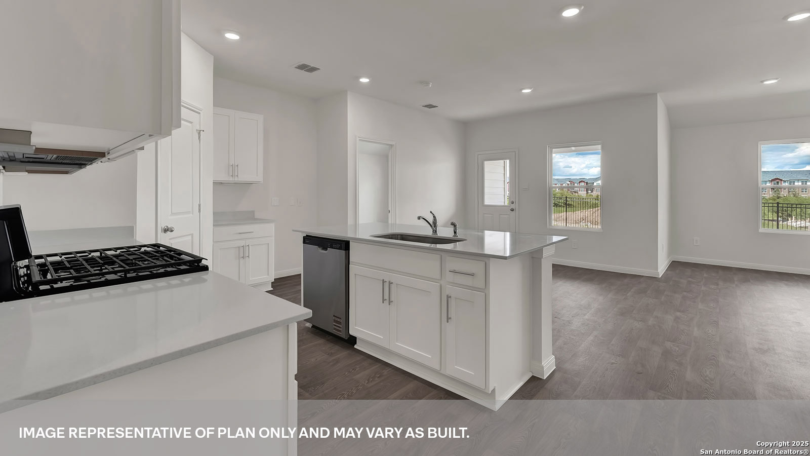 121 SOUTH PLAINS ROAD, San Marcos, TX 78666