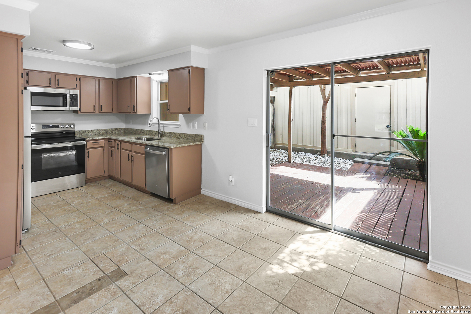 2447 Wild Turkey E, San Antonio, TX 78232