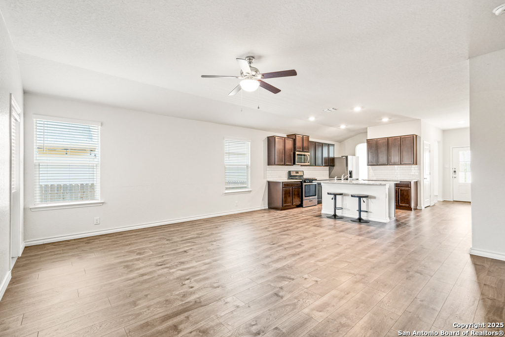305 Cuban Emerald, San Antonio, TX 78253