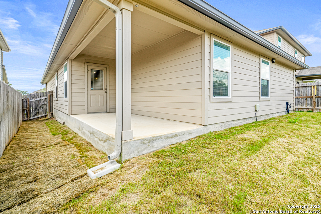 305 Cuban Emerald, San Antonio, TX 78253