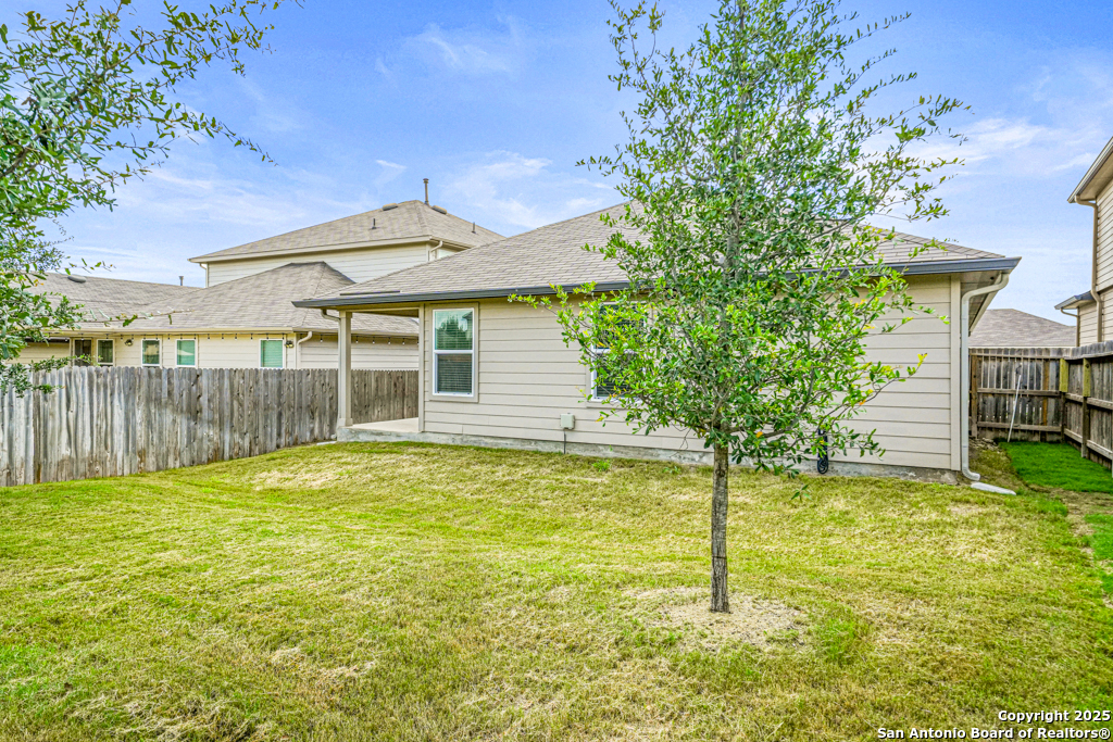 305 Cuban Emerald, San Antonio, TX 78253