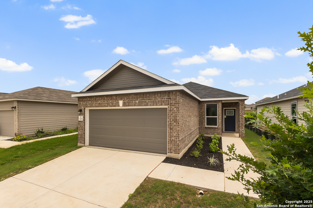 Homes for sale in San Antonio, TX | 3419 Old Almonte Dr, San Antonio, TX 78224 | MLS# 1850498