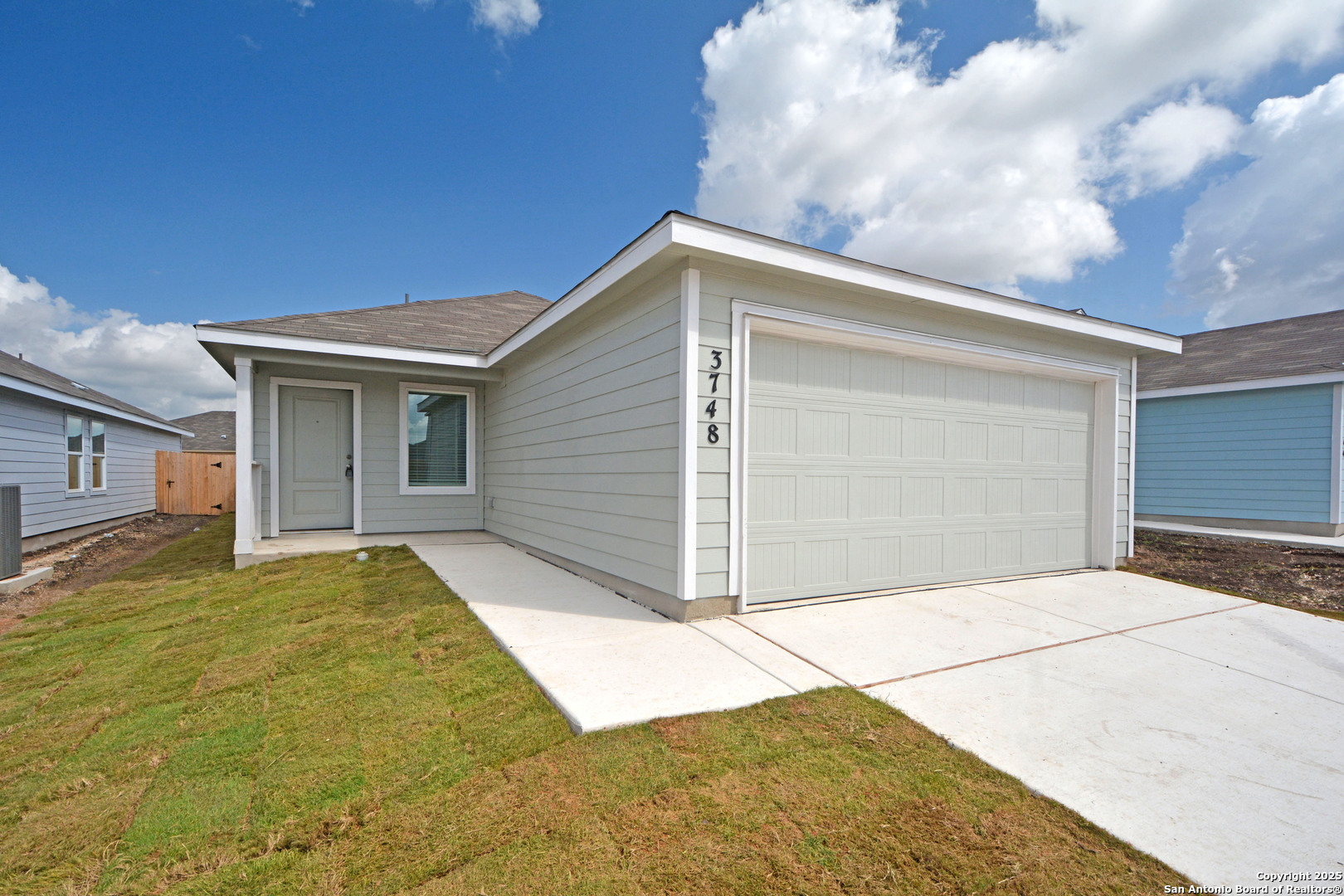 3748 AXIS HILL ST, New Braunfels, TX 78132