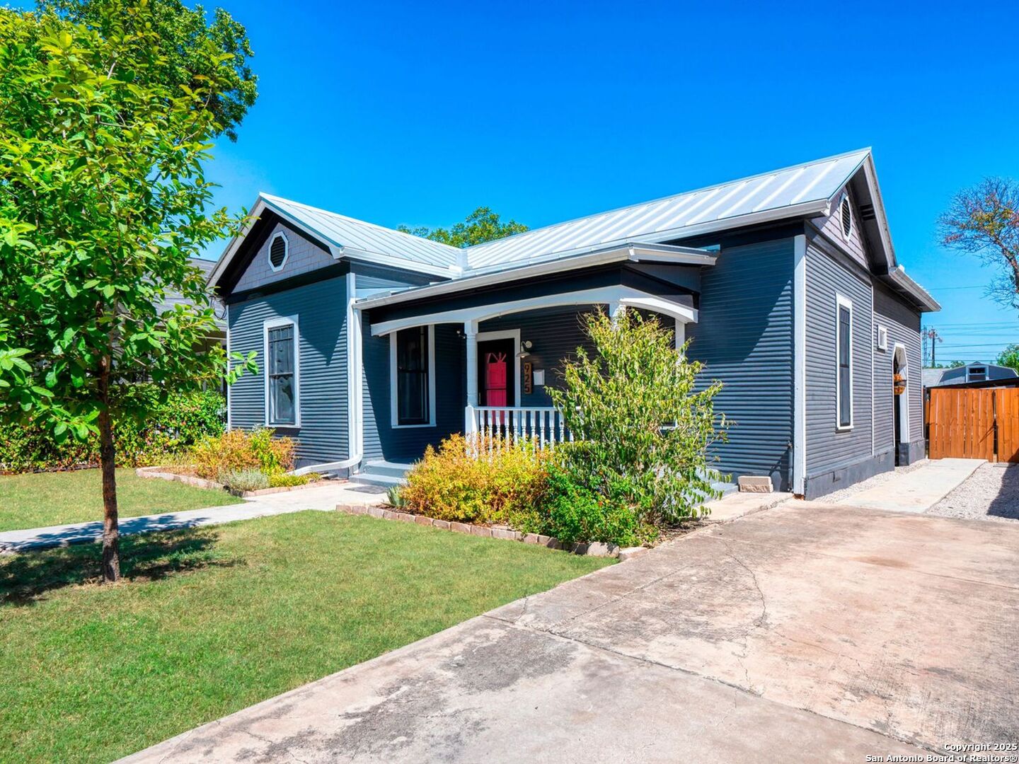 925 LAMAR ST, San Antonio, TX 78202