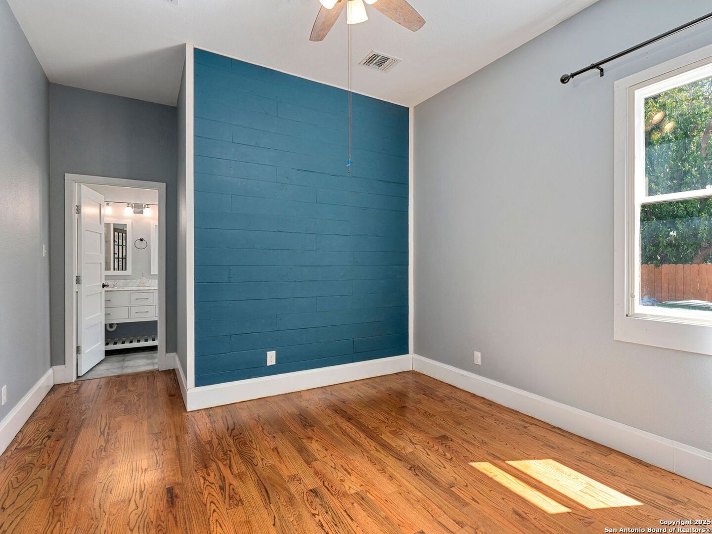 925 LAMAR ST, San Antonio, TX 78202