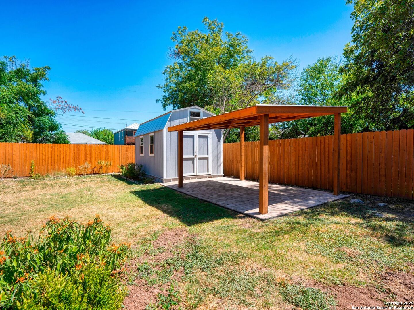 925 LAMAR ST, San Antonio, TX 78202