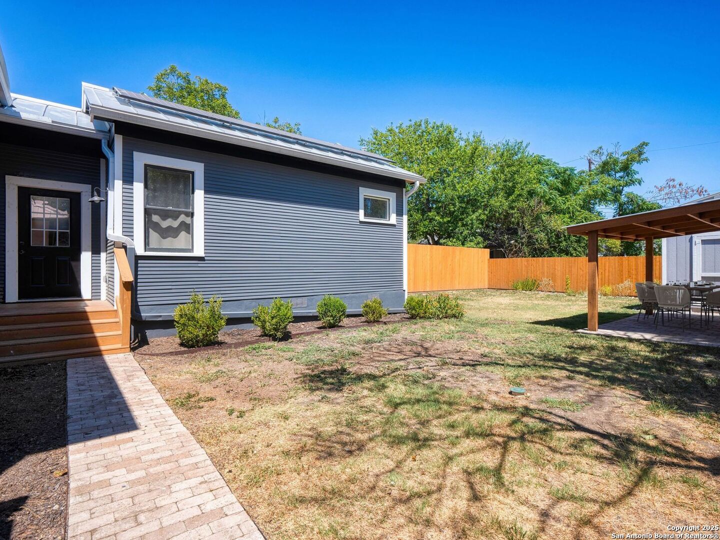 925 LAMAR ST, San Antonio, TX 78202