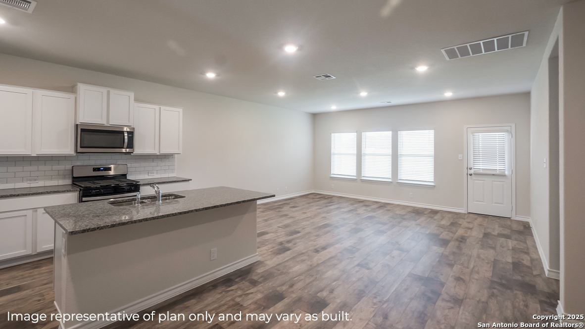 20636 Streamlet End, San Antonio, TX 78266