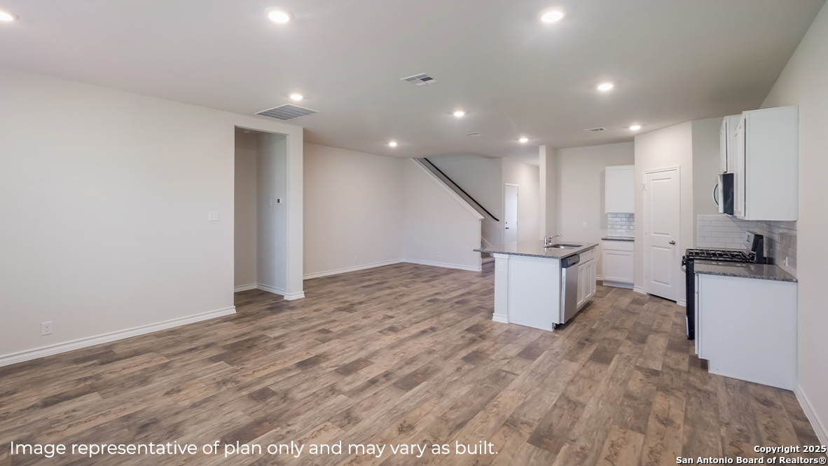 20636 Streamlet End, San Antonio, TX 78266