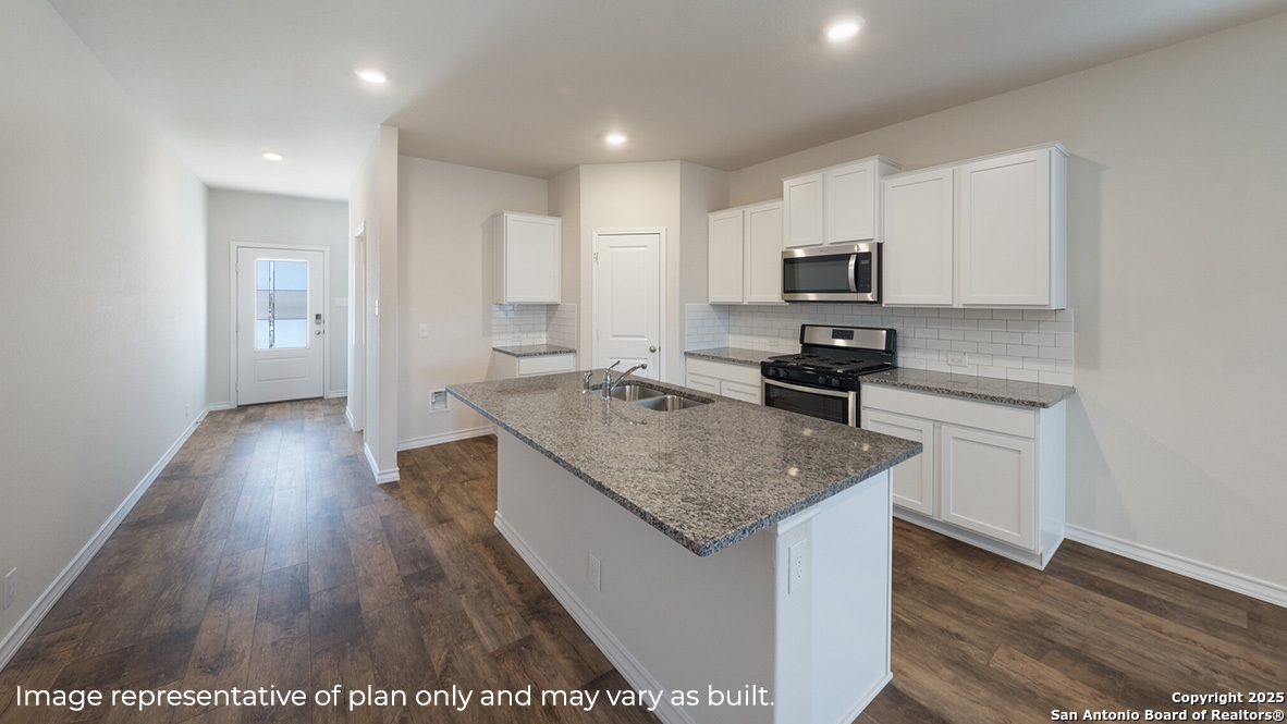 21129 Millstream Bend, San Antonio, TX 78266