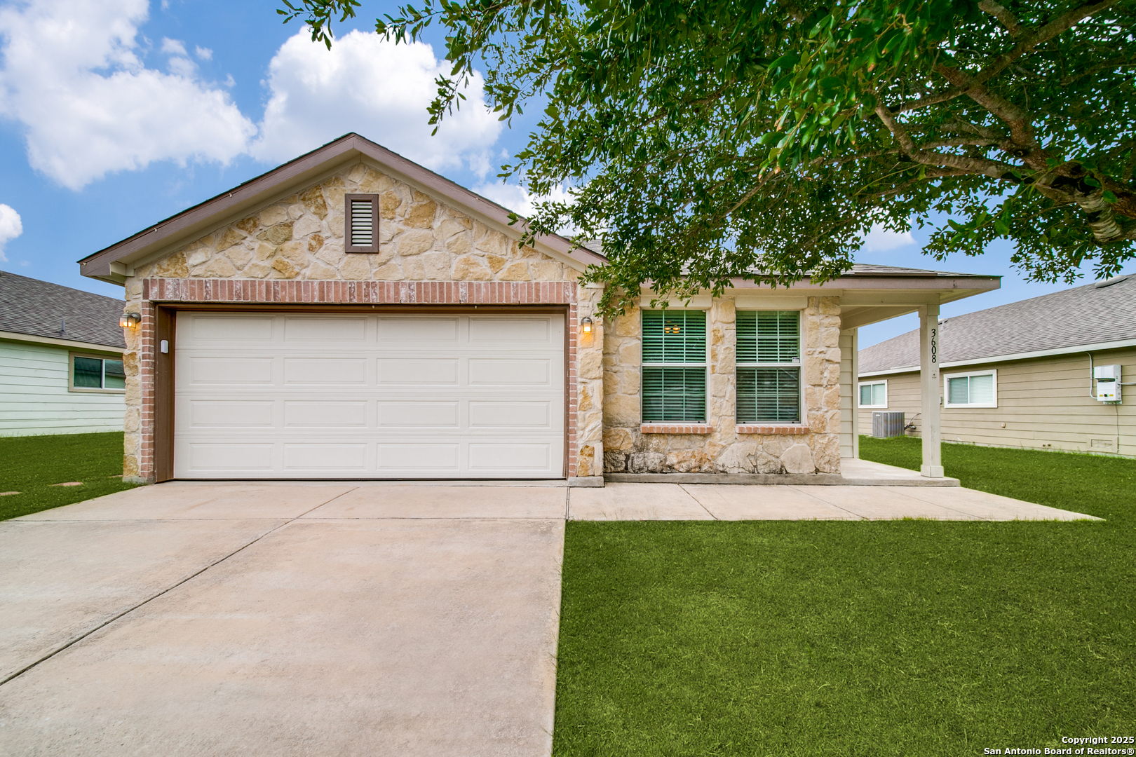 Property photo for 3608 Lazy Diamond, Selma, TX