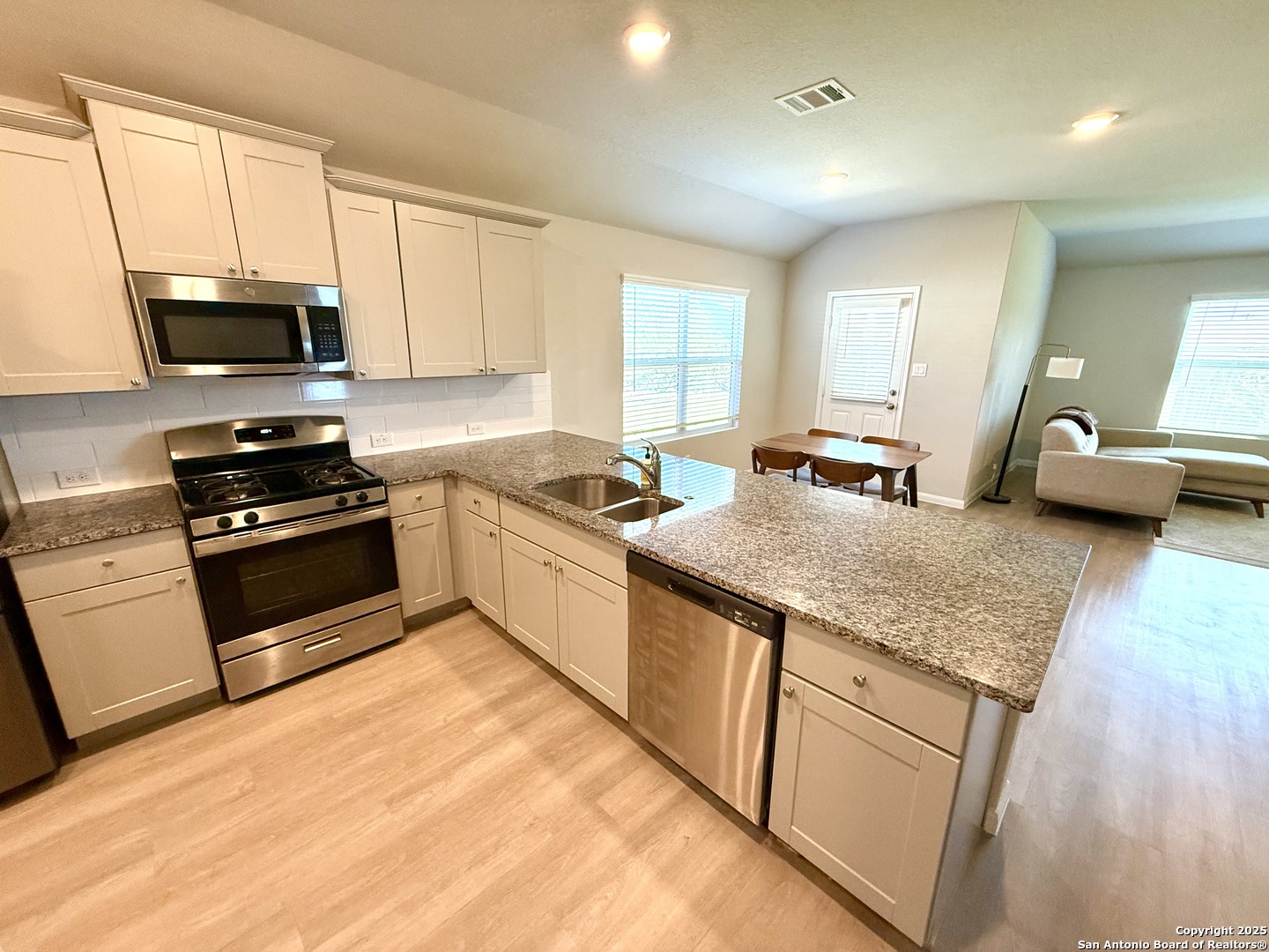 7918 Dovers Den, San Antonio, TX 78253