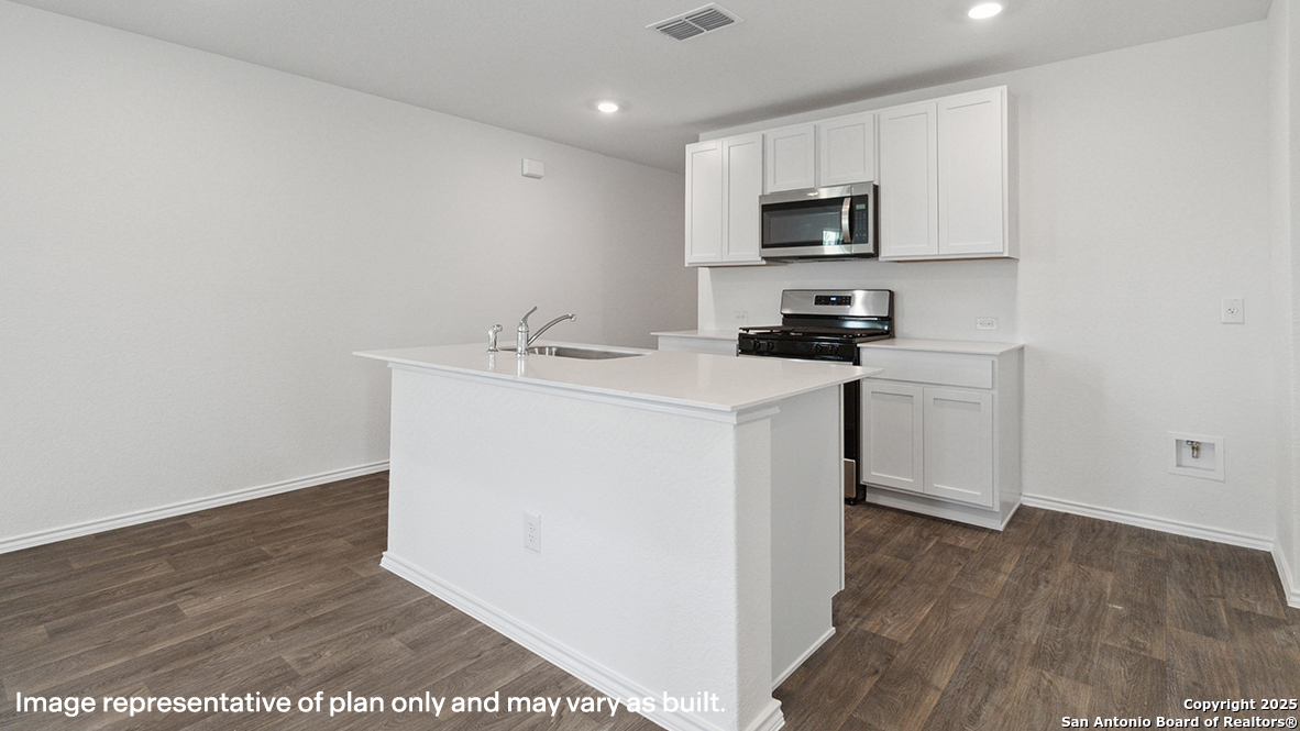 10828 Kiku, San Antonio, TX 78252