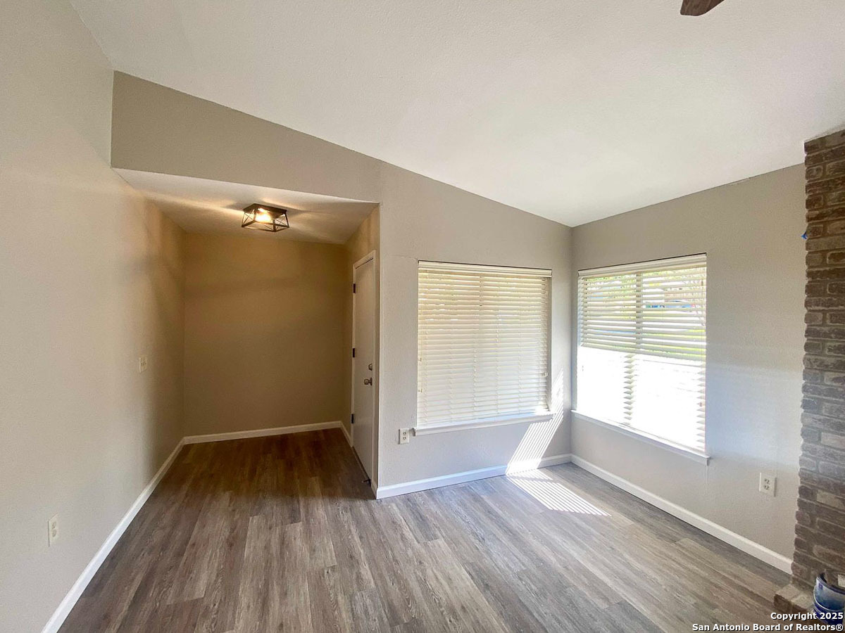 Photo 4 of Single family home for sale at 16427 Oak Rock, San Antonio, TX 78247 | MLS# 1888799 | Listing updated on 2025-11-15