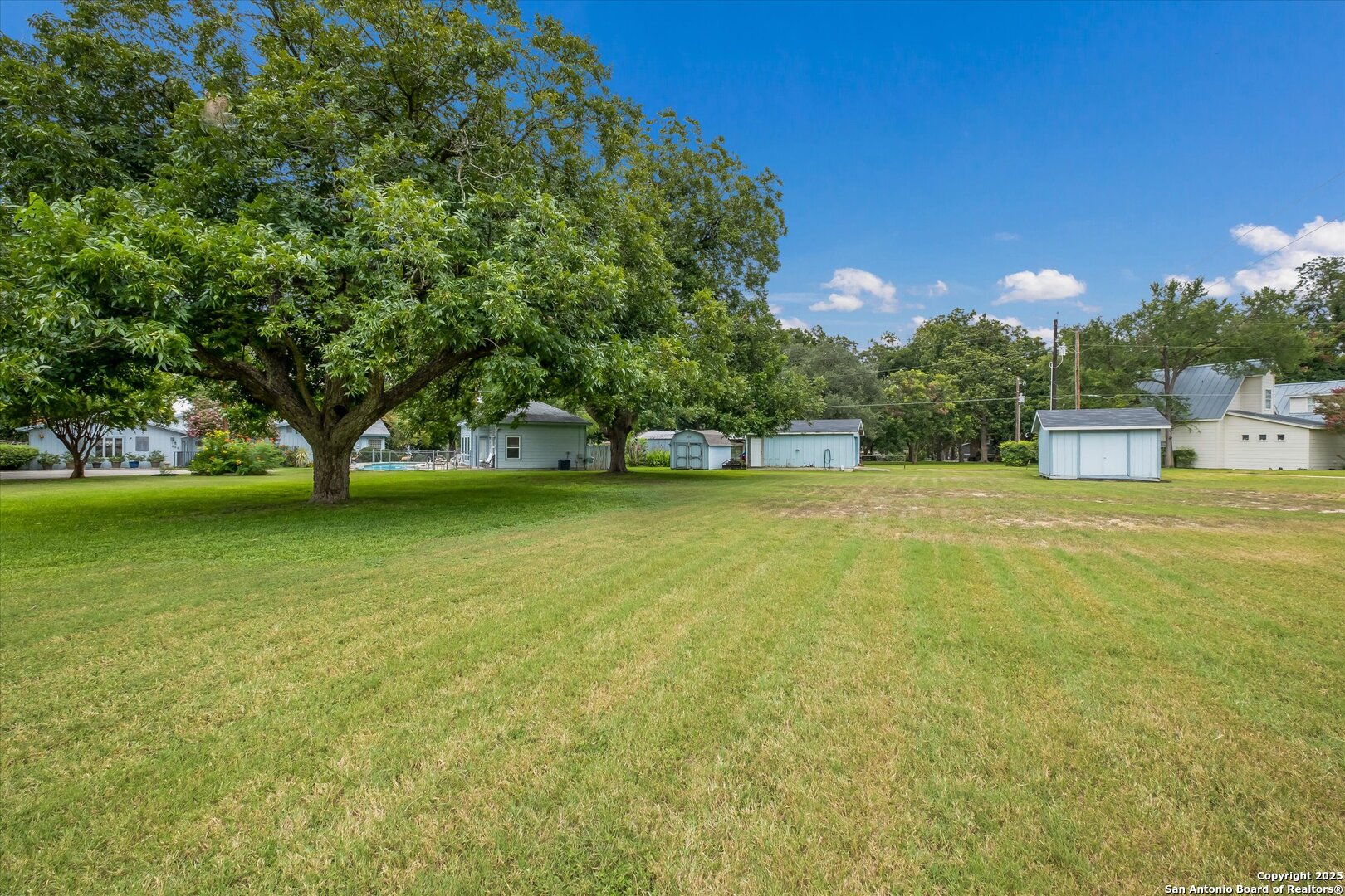 Beatiful landscaped 1.12 acre