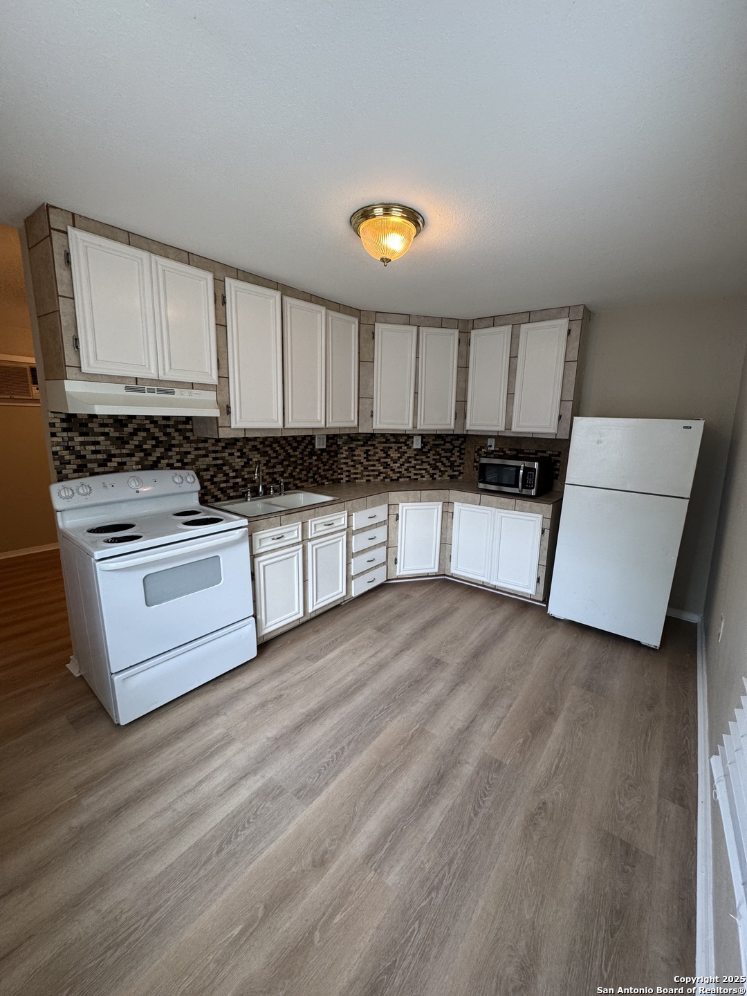 623 CLOWER, San Antonio, TX 78212