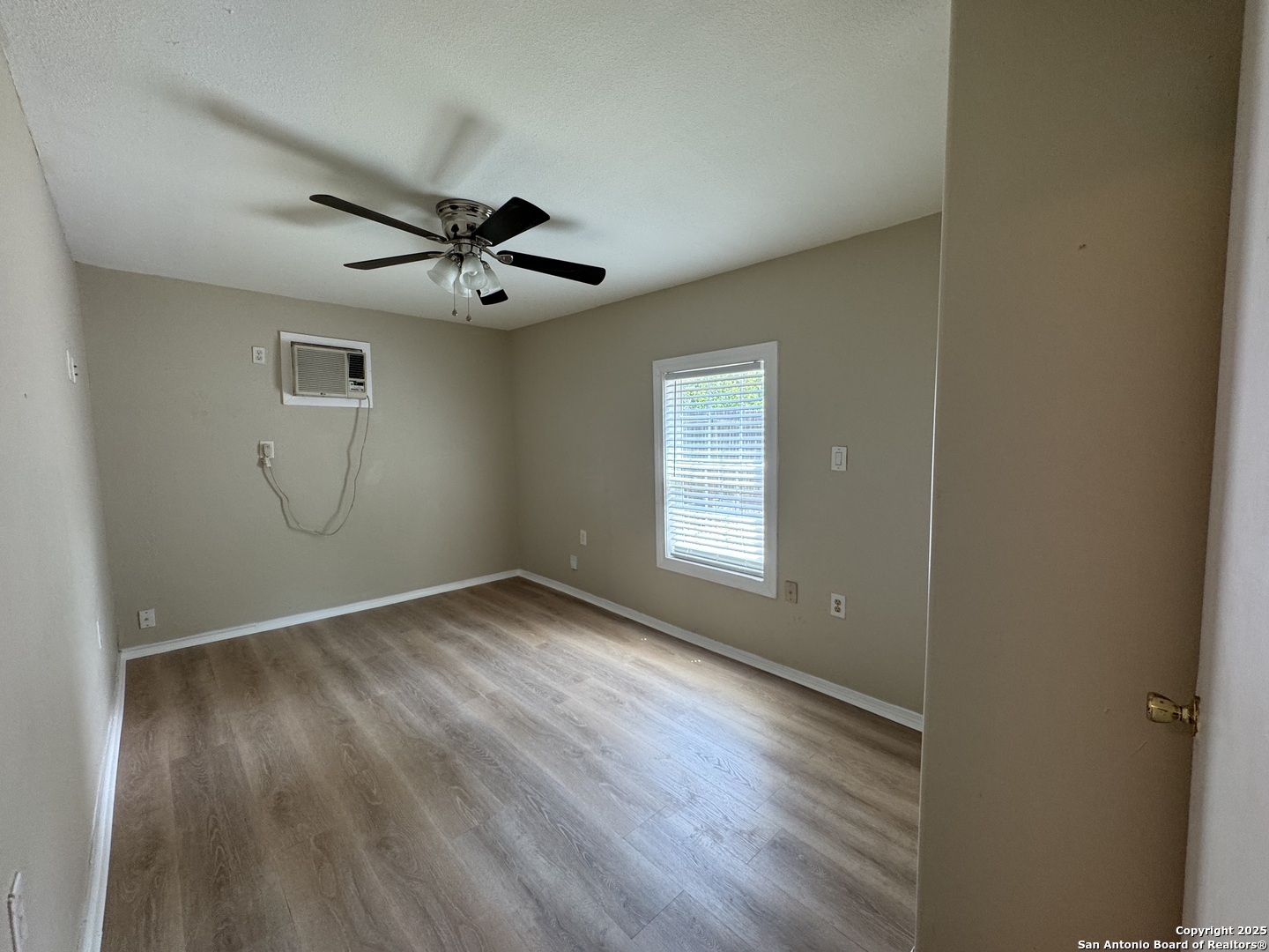 623 CLOWER, San Antonio, TX 78212