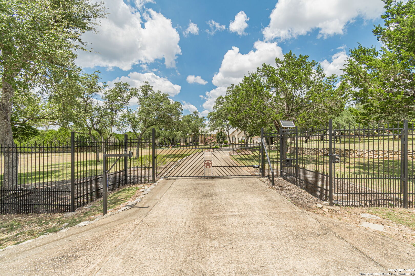 Keypad / automated gate entry