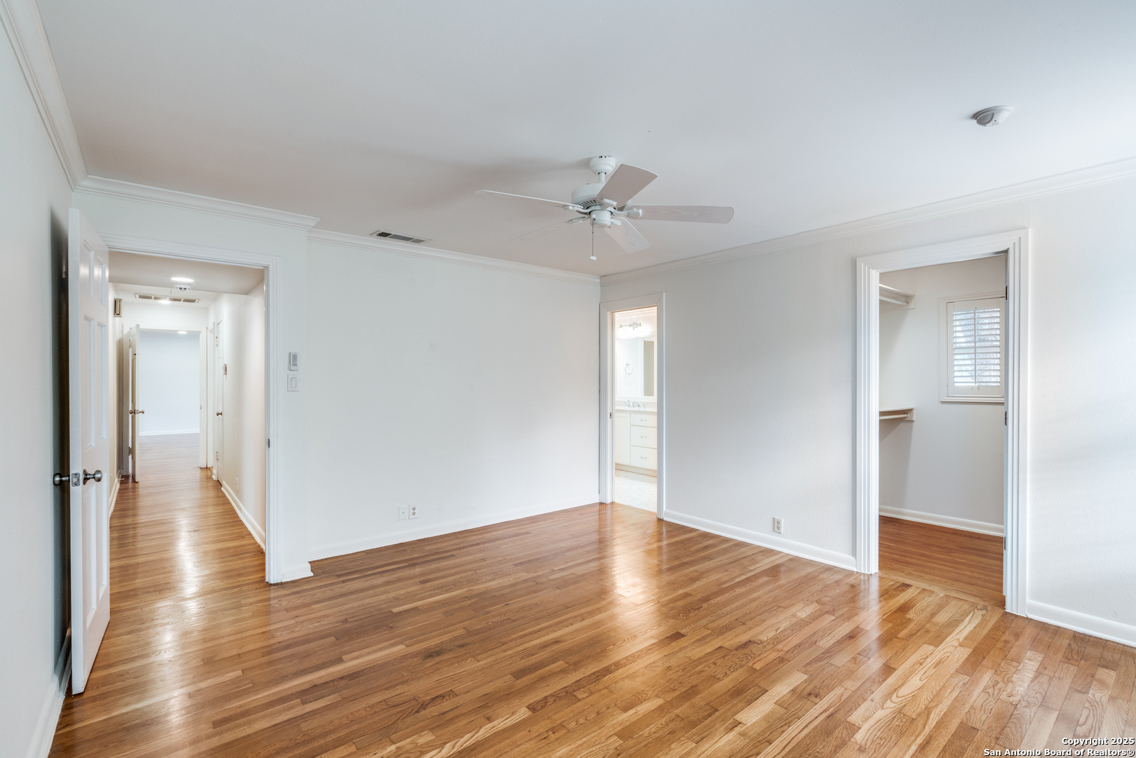 100 SEFORD DR, Terrell Hills, TX 78209