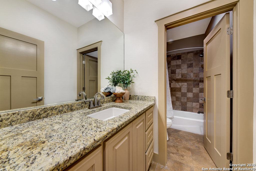 Upstairs bathroom #3