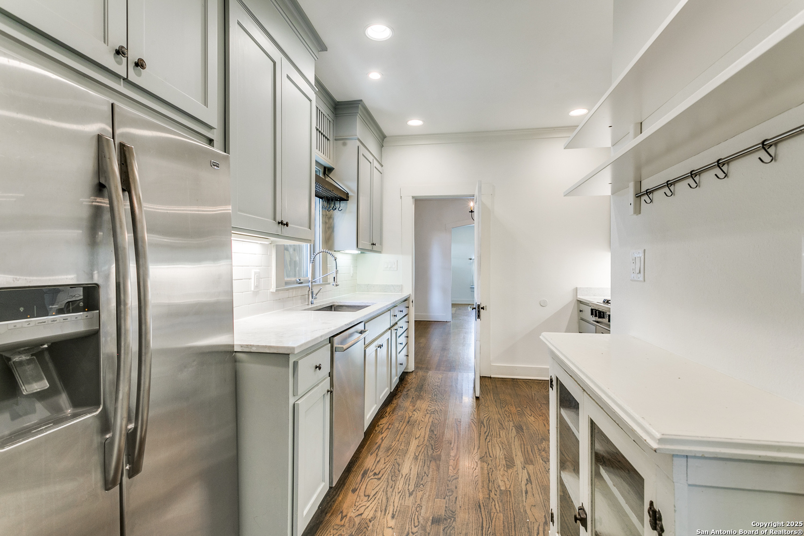 212 CHICHESTER PL, Alamoheights, TX 78209
