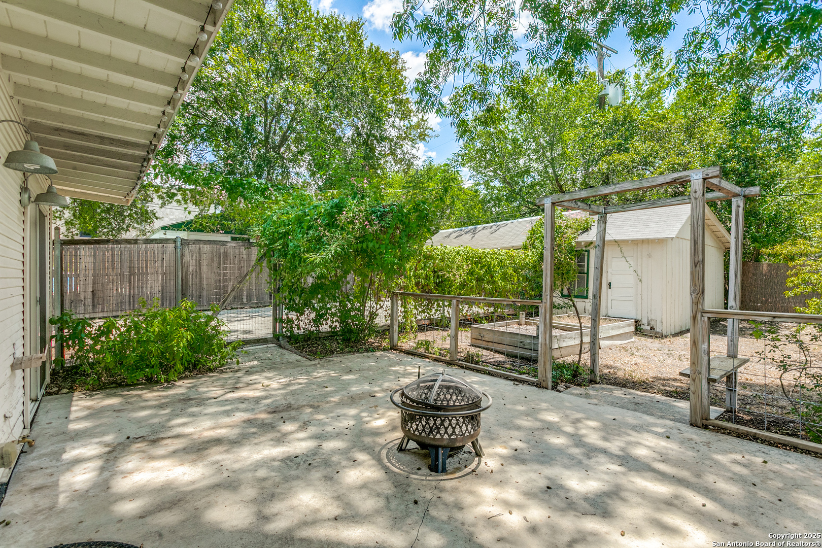 212 CHICHESTER PL, Alamoheights, TX 78209