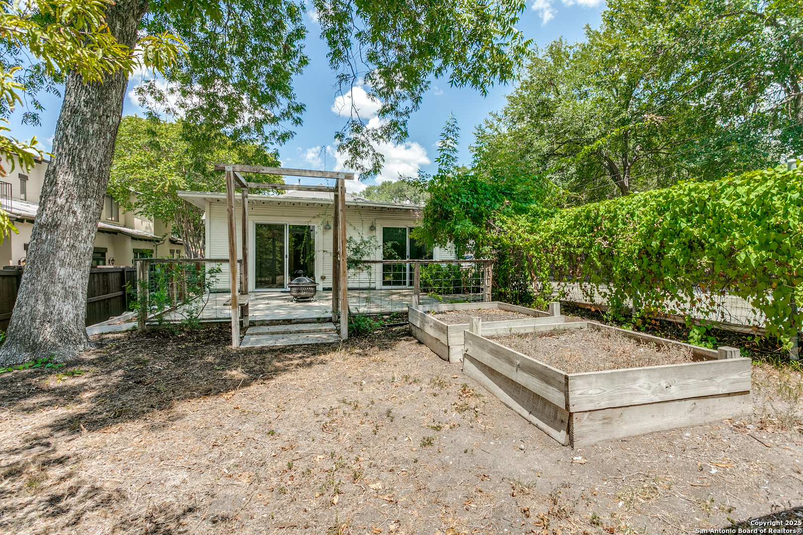 212 CHICHESTER PL, Alamoheights, TX 78209