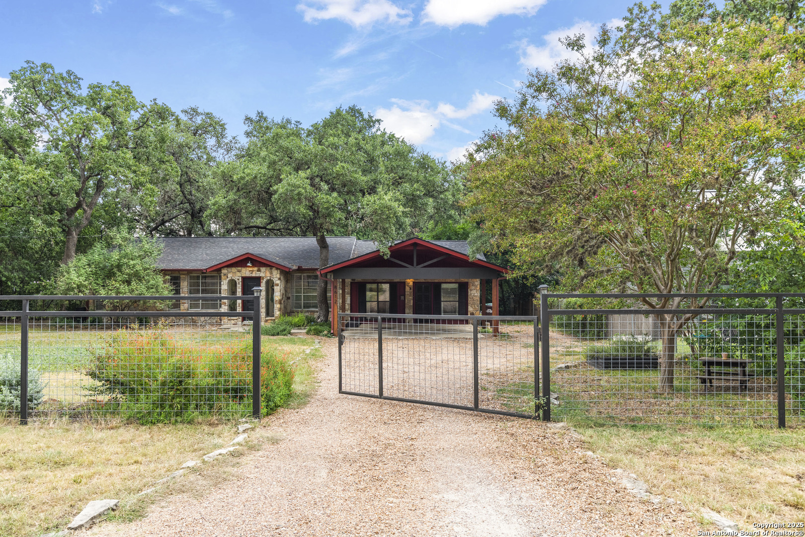 Homes for sale in Boerne, TX | 8612 Flint Rock, Boerne, TX 78006 | MLS# 1888297