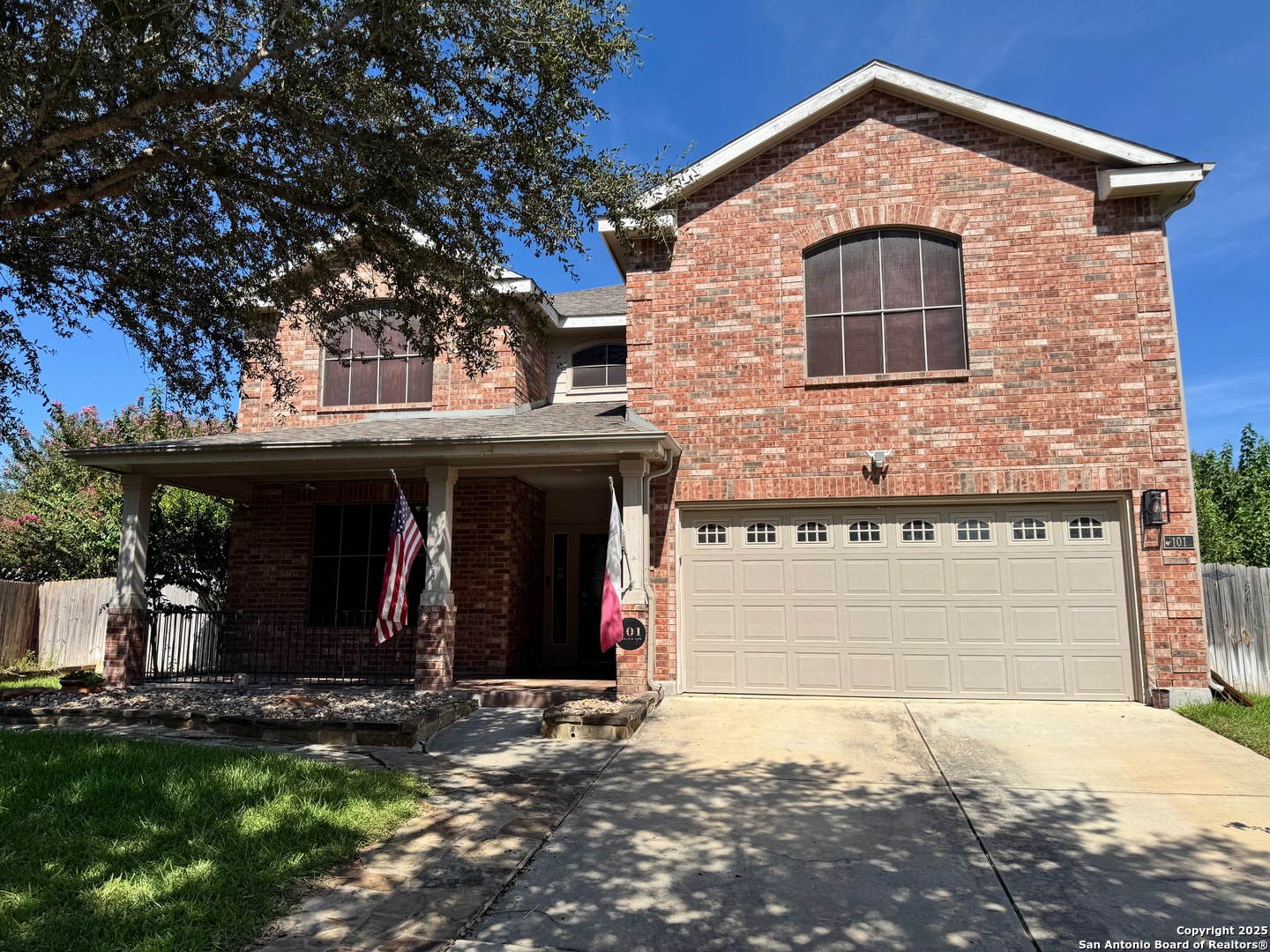 Property photo for 101 YEAGER CIR, Cibolo, TX
