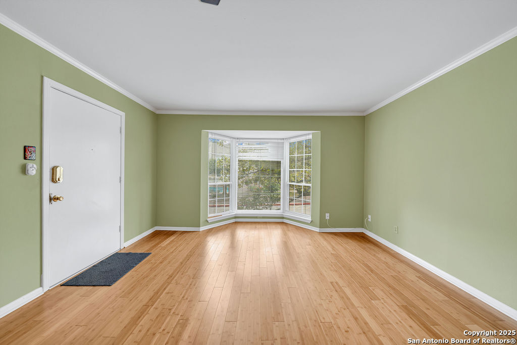 102 Ruelle, #200-B, San Antonio, TX 78209