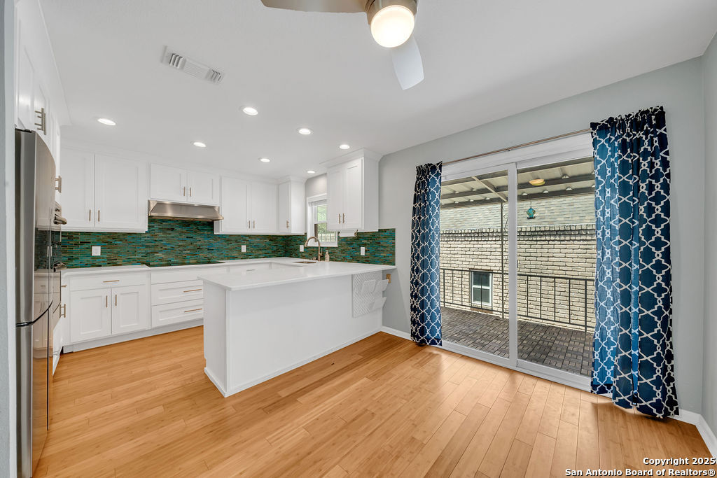 102 Ruelle, #200-B, San Antonio, TX 78209